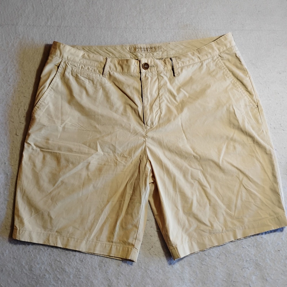 Burberry Brit Mens Khaki Tan Cotton Chino Shorts Size 34 Flat Front